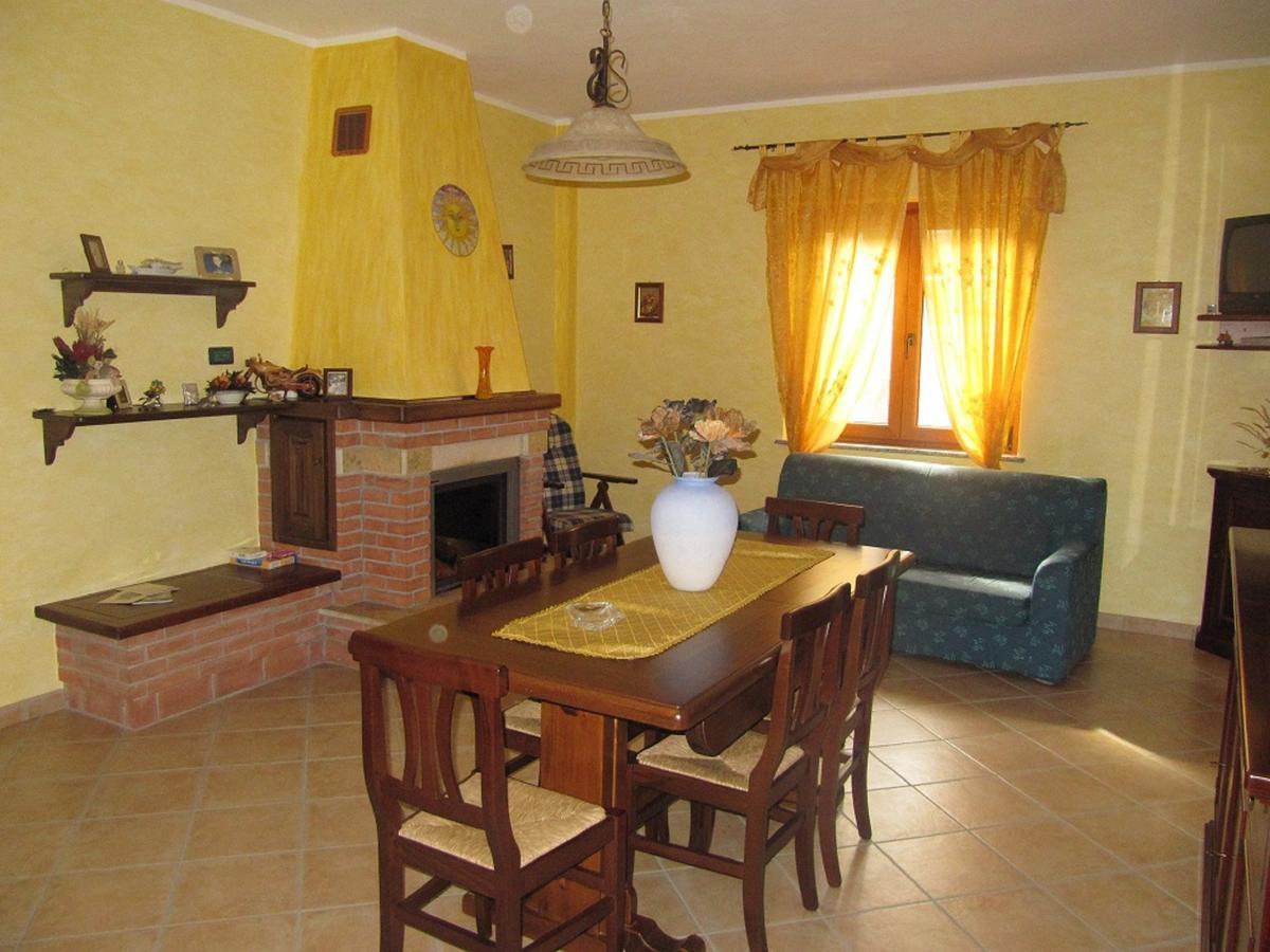 B&B Sole Del Pollino โรตอนดา ภายนอก รูปภาพ
